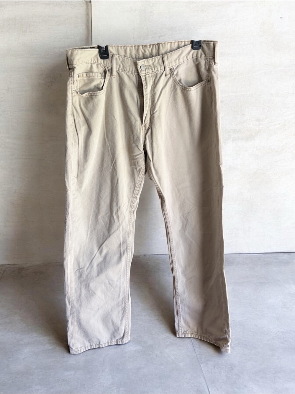 Levi’s Men's Tan Casual Pants - Classic Straight Fit. 36x30
